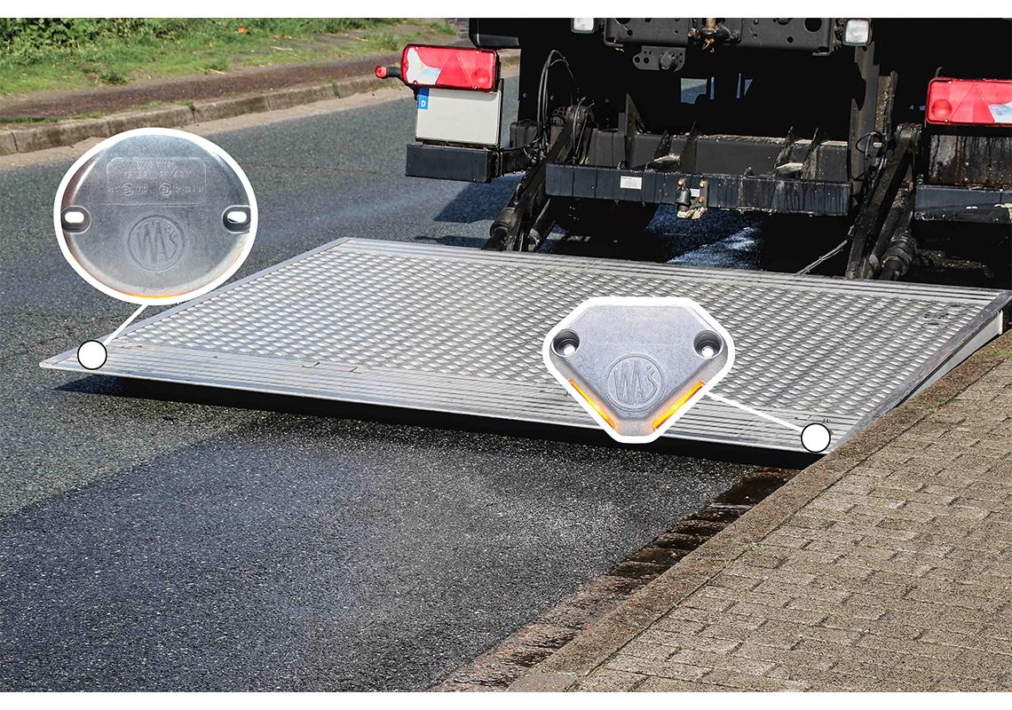 FEU AVERTISSEMENT TRIANGLE POUR HAYON ELEVATEUR